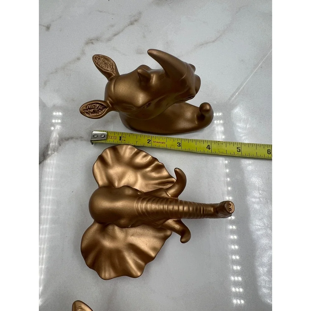 Safari Animal Wall Hooks Set of 3 Gold Plastic Elephant Rhino Giraffe Decor